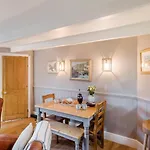 3 Bed In Robin Hoods Bay Oc-s33129 펜션 로빈후즈베이