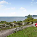 3 Bed In Robin Hoods Bay Oc-s33129 펜션