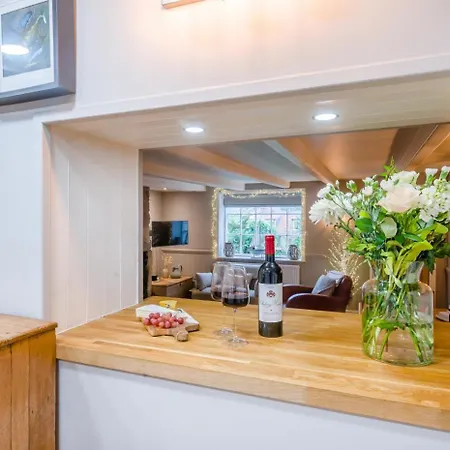 3 Bed In Robin Hoods Bay Oc-s33129 * 罗宾胡兹贝