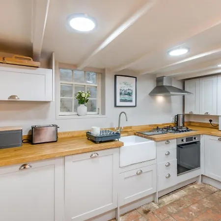 Дом отдыха 3 Bed In Robin Hoods Bay Oc-s33129 Робин-Худс-Бей