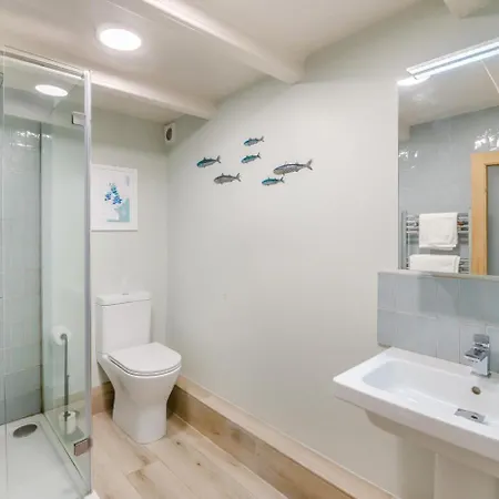 3 Bed In Robin Hoods Bay Oc-s33129 Casa de Férias *